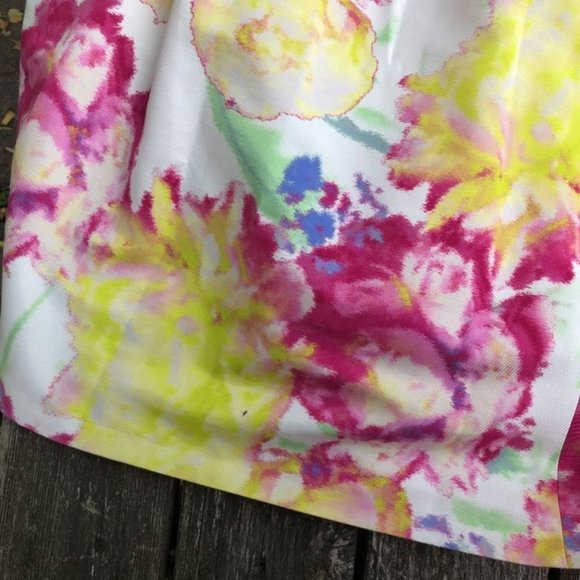 Eliza J full-length Ball Skirt in silky floral - Picture 11 of 12